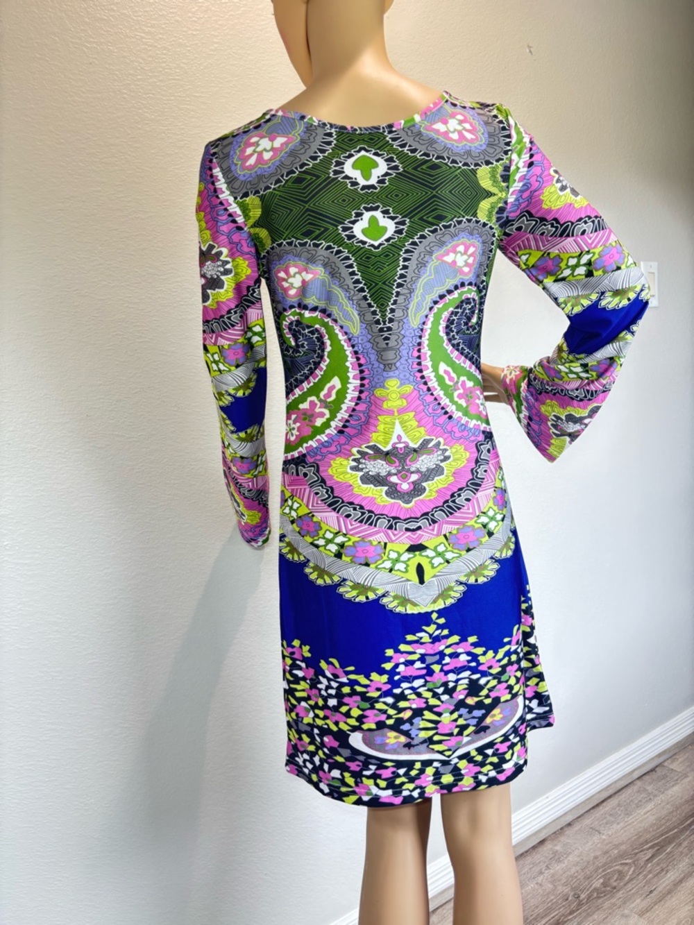 White Mark Couture Collection Blue, Pink & Green Paisley-Print Long Sleeve Dress - Picture 2 of 13
